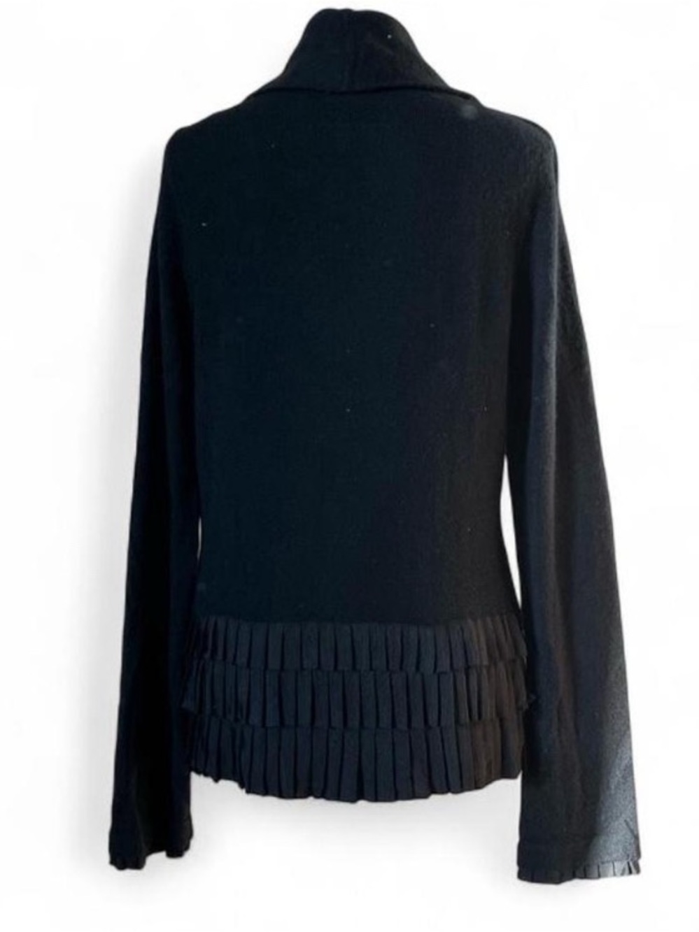 Cashmere by Bloomingdale’s Black Ruffled Cardigan Sweater size Medium - Picture 3 of 8